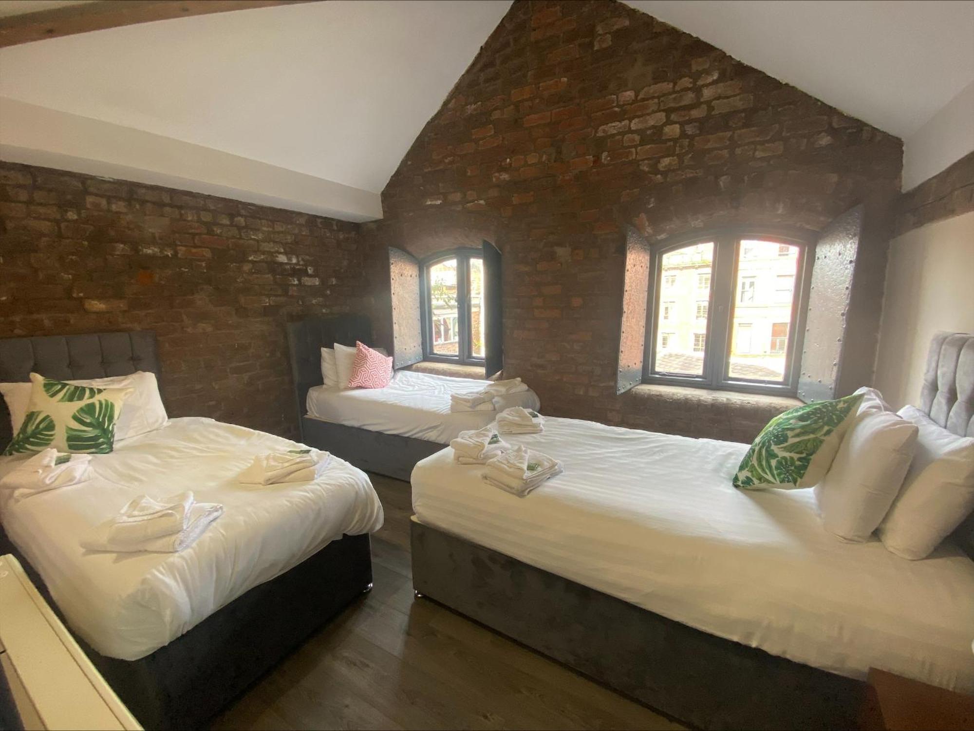 Button Street By Ustay Aparthotels Liverpool Exterior photo